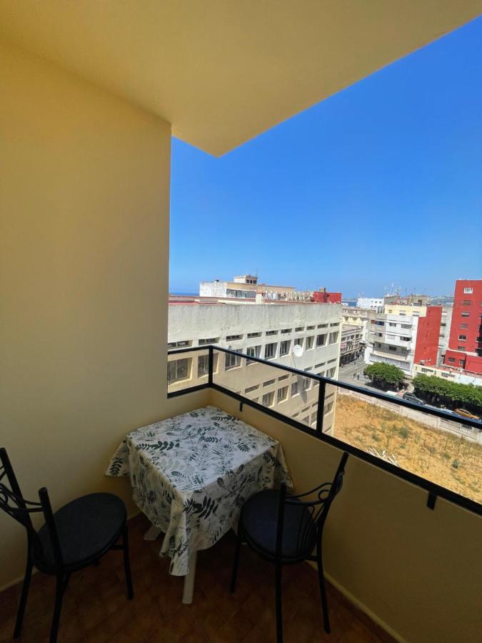 Appartement Centre-Ville Avec Piscine Pour Enfants Tangier Bagian luar foto
